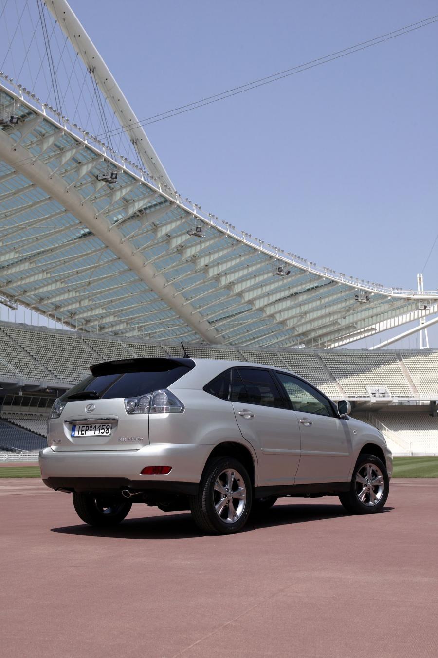  Lexus RX400h 2006 года  (фото 243 из 272)